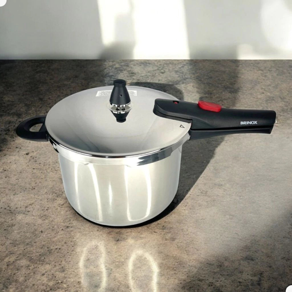 Panela de Pressão Brinox 6 L em Aço Inoxidável para Indução com 4 Travas de Segurança