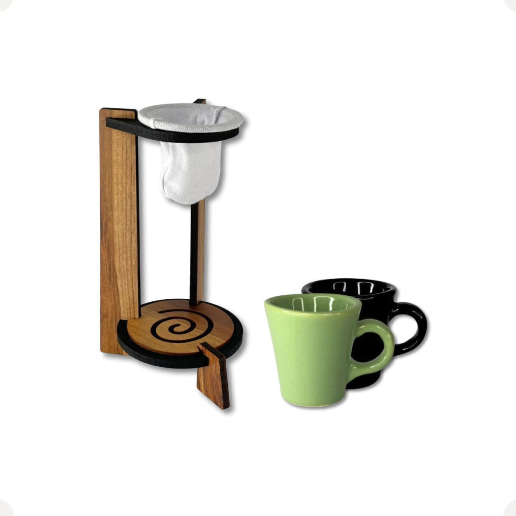 Mini Coador Artesanal com Xícara em MDF – 250 ml