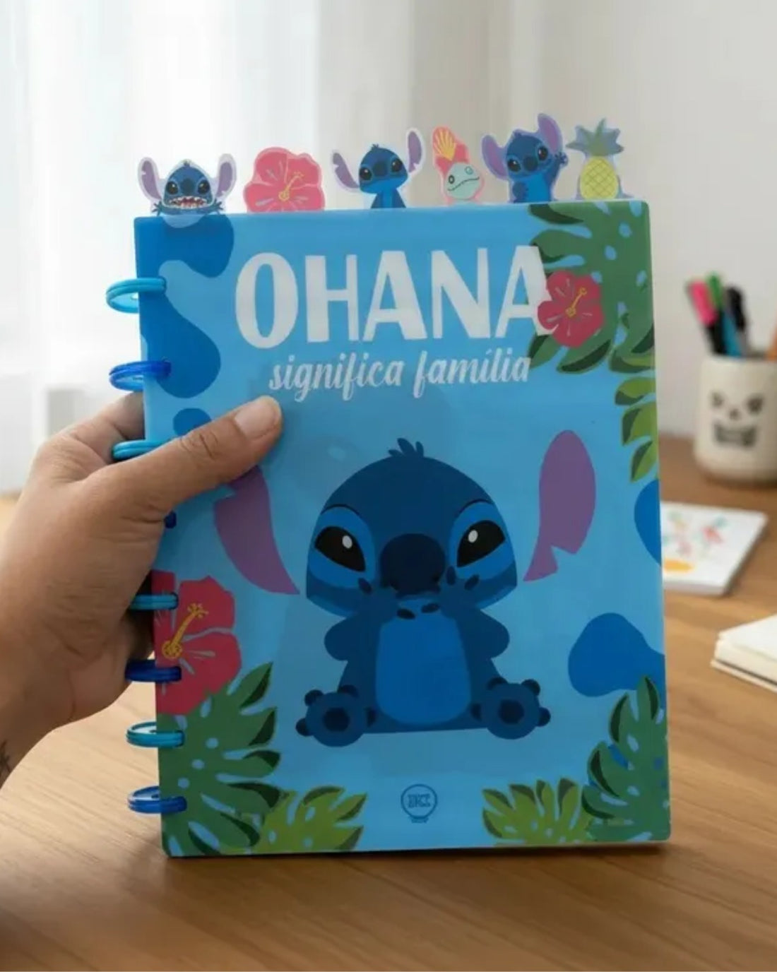 Caderno de Anotações com Divisória 21x16cm 100fls Stitch