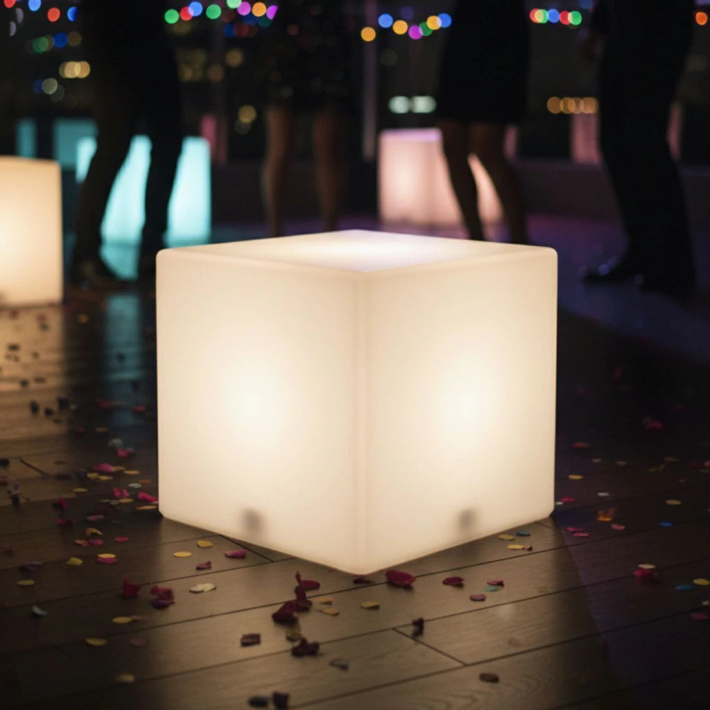 Cubo Branco LED RGB sem Fio – 42 x 42 cm
